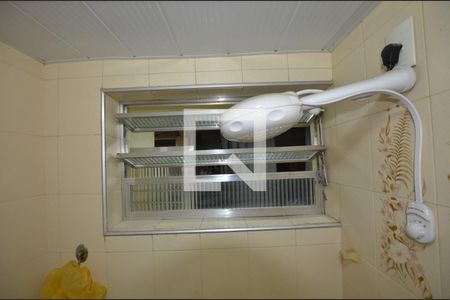 Apartamento para alugar com 75m², 2 quartos e sem vagaBanheiro