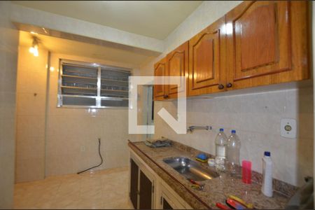 Apartamento para alugar com 75m², 2 quartos e sem vagaCozinha