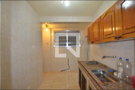 Apartamento para alugar com 75m², 2 quartos e sem vagaCozinha