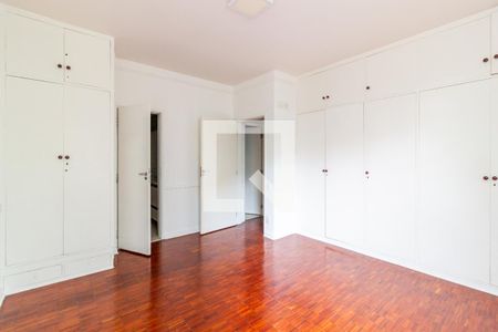 Suíte de apartamento à venda com 4 quartos, 170m² em Itaim Bibi, São Paulo
