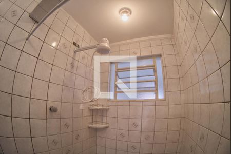 Banheiro de casa para alugar com 3 quartos, 90m² em Vila Butantã, São Paulo