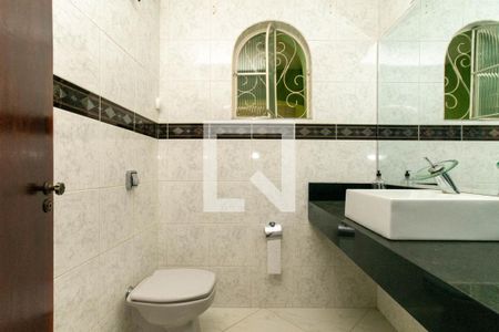 Lavabo de casa para alugar com 4 quartos, 200m² em Parque Continental Ii, Guarulhos