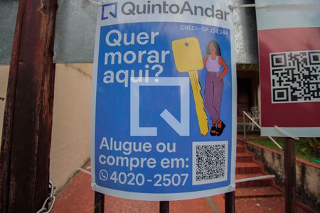 Casa à venda com 360m², 3 quartos e 3 vagas Casa à venda com 360m², 3 quartos e 3 vagasFachada - Plaquinha