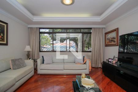 Sala de casa à venda com 4 quartos, 300m² em Jardim Vera Cruz, São Paulo