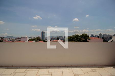 Varanda de casa à venda com 4 quartos, 300m² em Jardim Vera Cruz, São Paulo