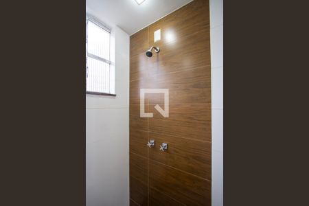 Apartamento à venda com 110m², 3 quartos e sem vaga Apartamento à venda com 110m², 3 quartos e sem vagaBanheiro da Suíte