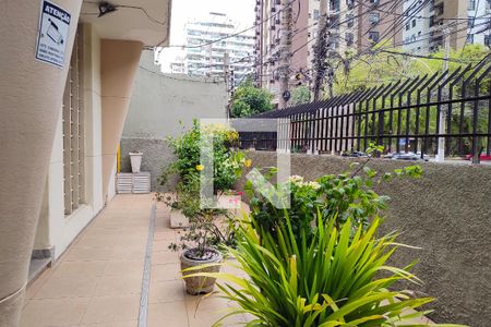 Apartamento à venda com 110m², 3 quartos e sem vaga Apartamento à venda com 110m², 3 quartos e sem vagaÁrea comum