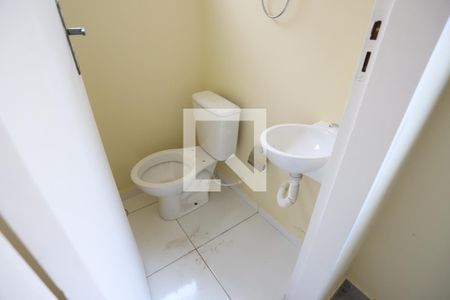 Lavabo de casa de condomínio para alugar com 2 quartos, 60m² em Caxangá, Suzano