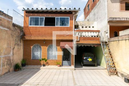Casa à venda com 280m², 3 quartos e 6 vagasFrente