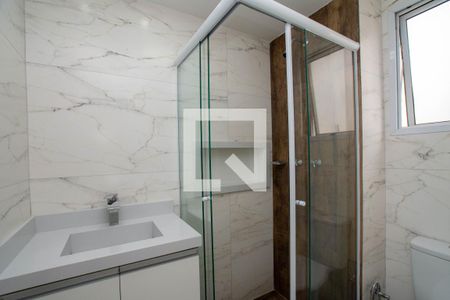 Banheiro da Suíte de apartamento para alugar com 3 quartos, 75m² em Picanço, Guarulhos