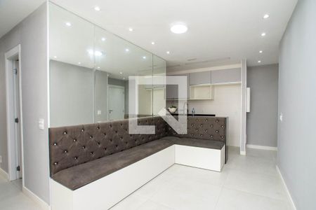 Sala de apartamento para alugar com 3 quartos, 75m² em Picanço, Guarulhos