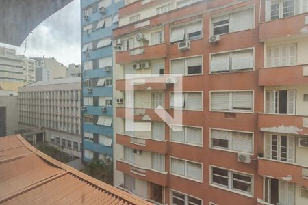 Vista de kitnet/studio à venda com 1 quarto, 30m² em Centro Histórico, Porto Alegre