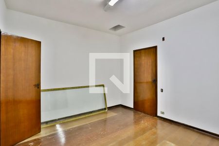 Casa para alugar com 350m², 4 quartos e 4 vagasQuarto 1