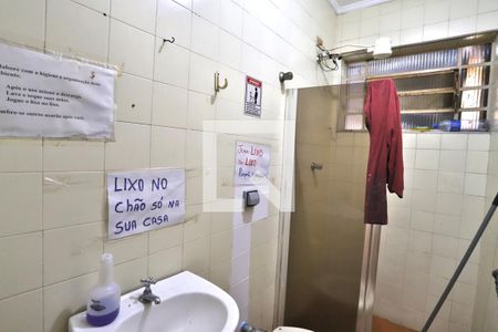 Casa para alugar com 350m², 4 quartos e 4 vagasBanheiro de serviço