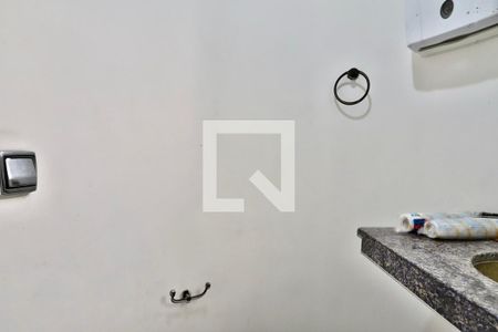 Casa para alugar com 350m², 4 quartos e 4 vagasLavabo