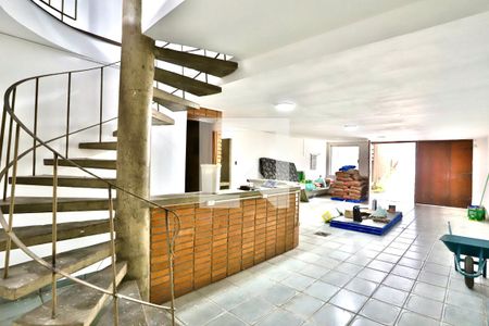 Casa para alugar com 350m², 4 quartos e 4 vagasGaragem