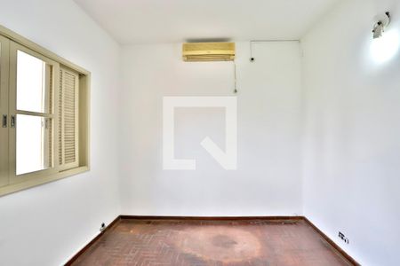 Casa para alugar com 350m², 4 quartos e 4 vagasQuarto 3