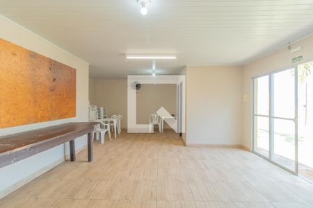 Apartamento à venda com 42m², 2 quartos e 1 vaga Apartamento à venda com 42m², 2 quartos e 1 vagaÁrea comum - Salão de festas