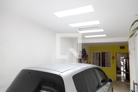 Casa à venda com 140m², 2 quartos e 2 vagas Casa à venda com 140m², 2 quartos e 2 vagasGaragem