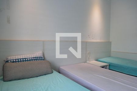 Quarto 2 de casa à venda com 2 quartos, 140m² em Vila Cláudia, São Paulo