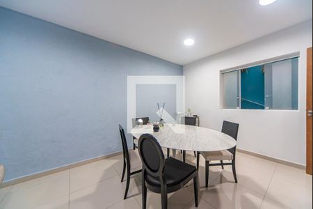 Sala de casa à venda com 2 quartos, 181m² em Centro, Santo André