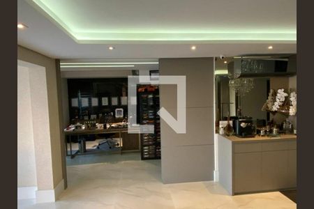 Apartamento à venda com 800m², 3 quartos e 7 vagas