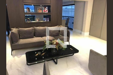 Apartamento à venda com 800m², 3 quartos e 7 vagas