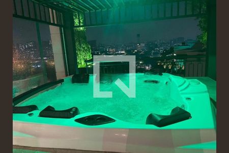 Apartamento à venda com 800m², 3 quartos e 7 vagas