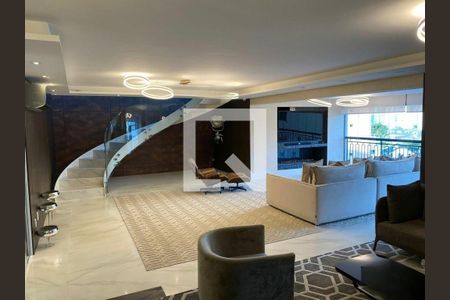 Apartamento à venda com 800m², 3 quartos e 7 vagas