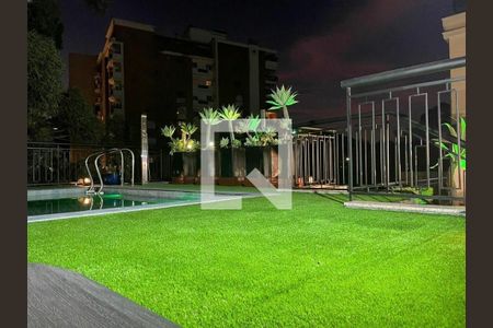 Apartamento à venda com 800m², 3 quartos e 7 vagas