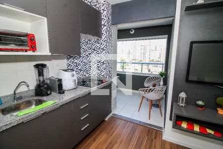Cozinha de apartamento à venda com 2 quartos, 36m² em Água Branca, São Paulo