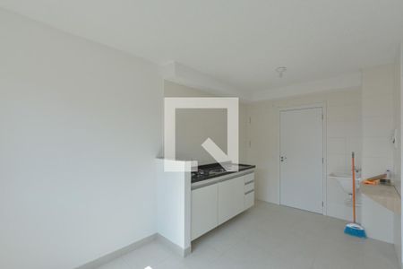 Sala/Cozinha de apartamento à venda com 2 quartos, 34m² em Cambuci, São Paulo