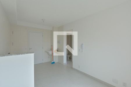 Sala/Cozinha de apartamento à venda com 2 quartos, 34m² em Cambuci, São Paulo