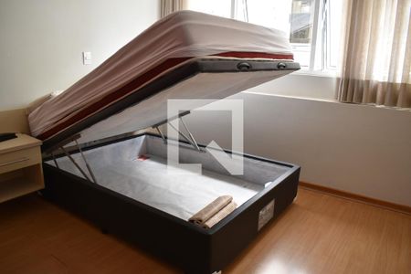 Quarto de apartamento para alugar com 1 quarto, 27m² em Centro, Curitiba