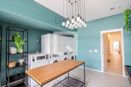 Apartamento para alugar com 82m², 2 quartos e 1 vaga Apartamento para alugar com 82m², 2 quartos e 1 vagaLavanderia