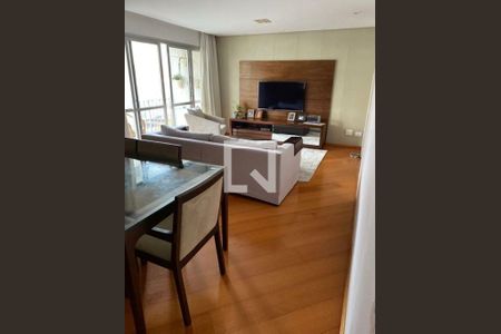 Apartamento à venda com 115m², 3 quartos e 1 vaga