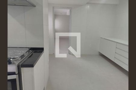 Apartamento à venda com 4 quartos, 241m² em Água Branca, São Paulo