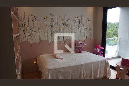 Casa de condomínio à venda com 460m², 4 quartos e 5 vagasQuarto 4 - Suíte