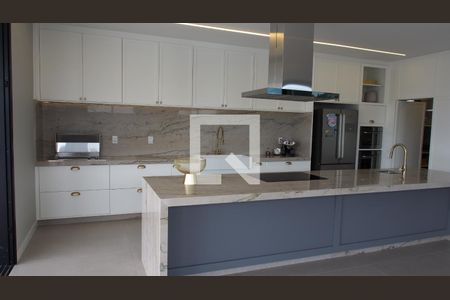 Casa de condomínio à venda com 460m², 4 quartos e 5 vagasCozinha