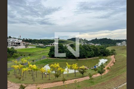 Casa de condomínio à venda com 460m², 4 quartos e 5 vagas Casa de condomínio à venda com 460m², 4 quartos e 5 vagasÁrea comum