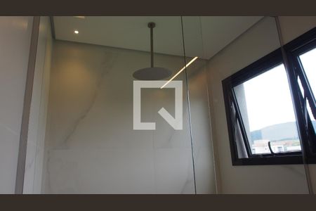 Casa de condomínio à venda com 460m², 4 quartos e 5 vagasBanheiro da Suíte 4