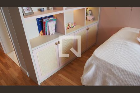 Casa de condomínio à venda com 460m², 4 quartos e 5 vagasBanheiro da Suíte 4