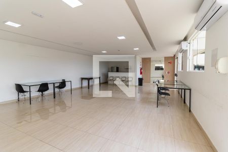 Apartamento para alugar com 44m², 2 quartos e 1 vagaÁrea comum - Salão de festas