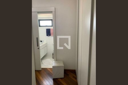 Apartamento à venda com 4 quartos, 159m² em Jardim Colombo, São Paulo