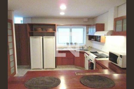 Apartamento à venda com 2 quartos, 115m² em Bela Vista, São Paulo