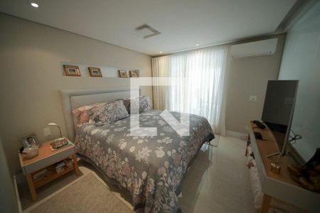 Apartamento à venda com 242m², 3 quartos e 3 vagas