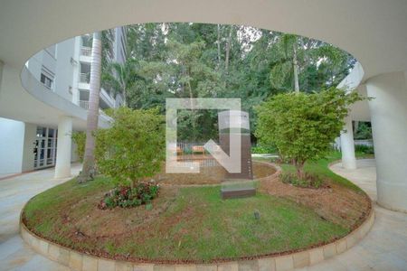 Apartamento à venda com 242m², 3 quartos e 3 vagas