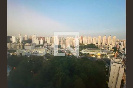 Apartamento à venda com 242m², 3 quartos e 3 vagas