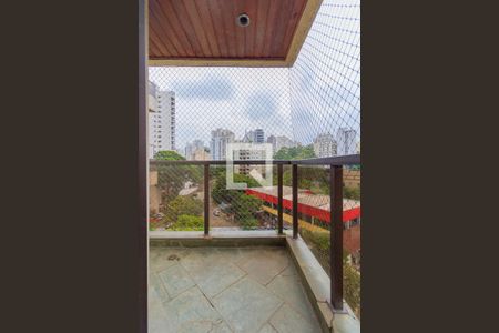 Apartamento à venda com 200m², 4 quartos e 3 vagasvaranda