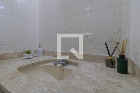 Apartamento à venda com 200m², 4 quartos e 3 vagaslavabo